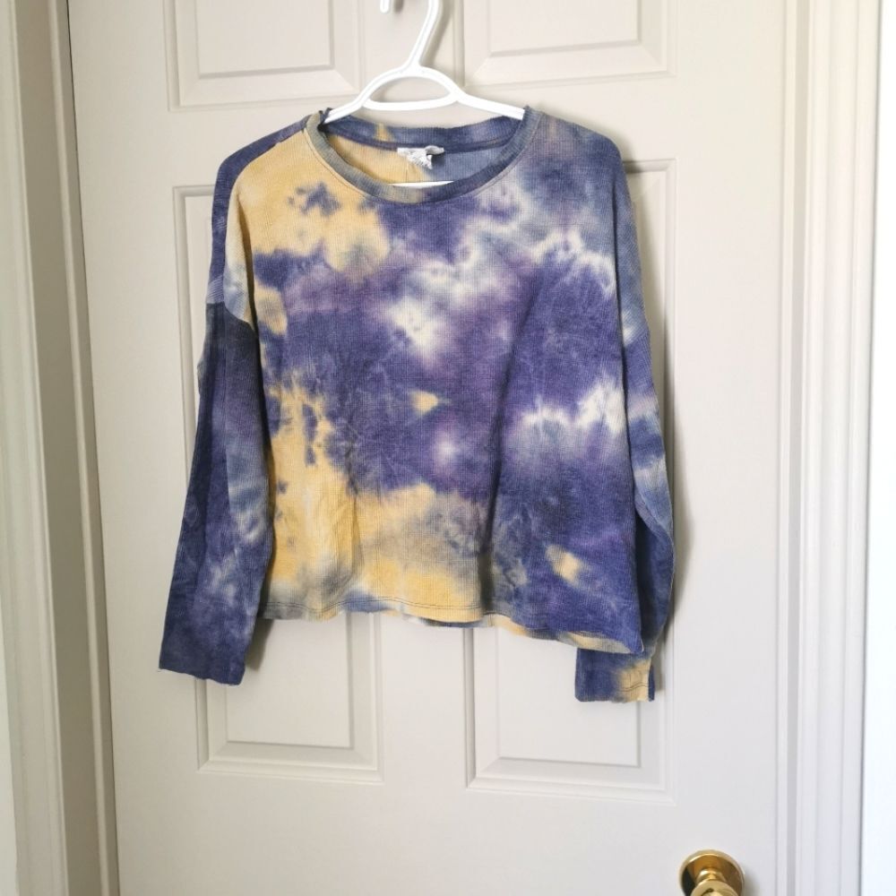 For the republic top size M